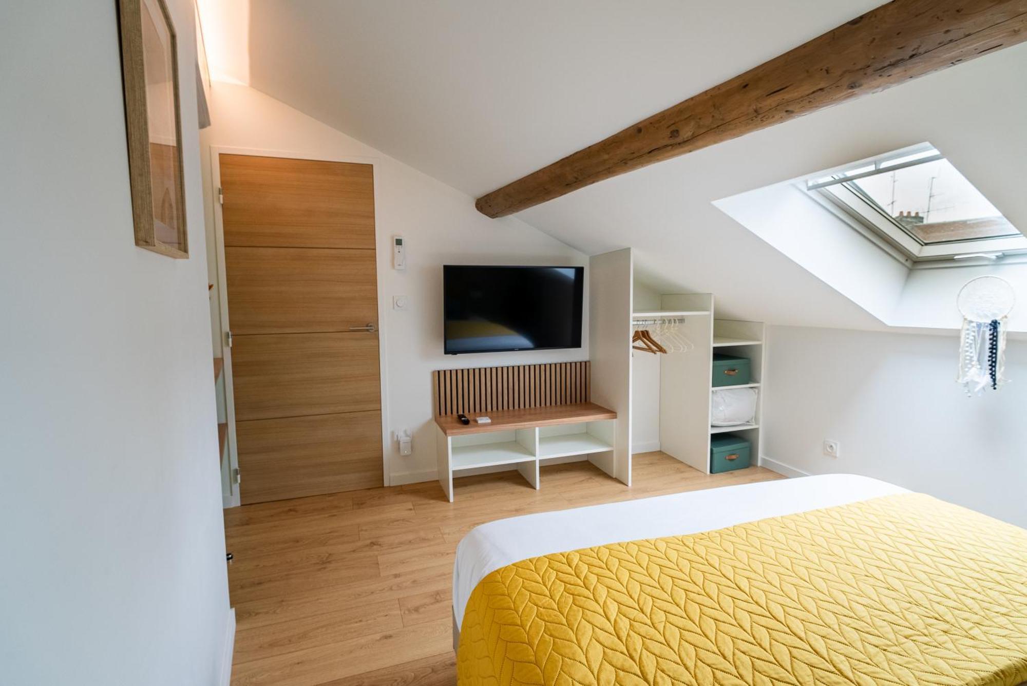 Appartement Au Duplex D'or Centre Historique Besançon